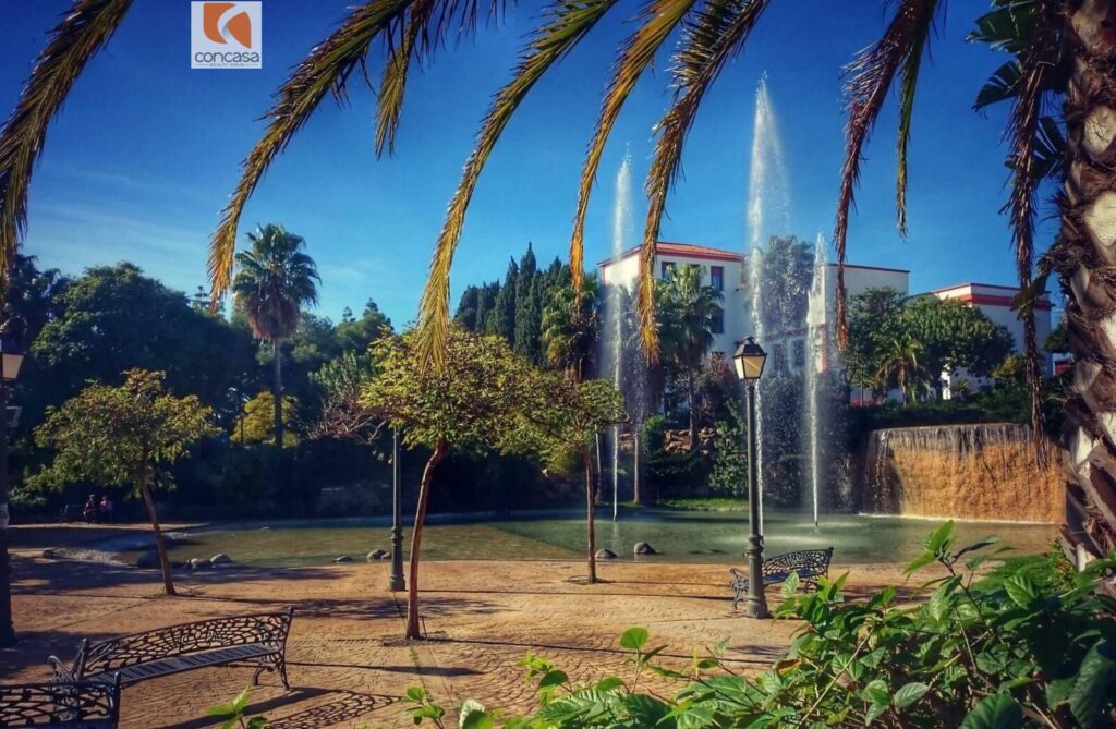 casa en venta en estepona – amplia, reformada y con apartamento independiente house for sale in estepona – spacious, renovated and with separate apartment en españa